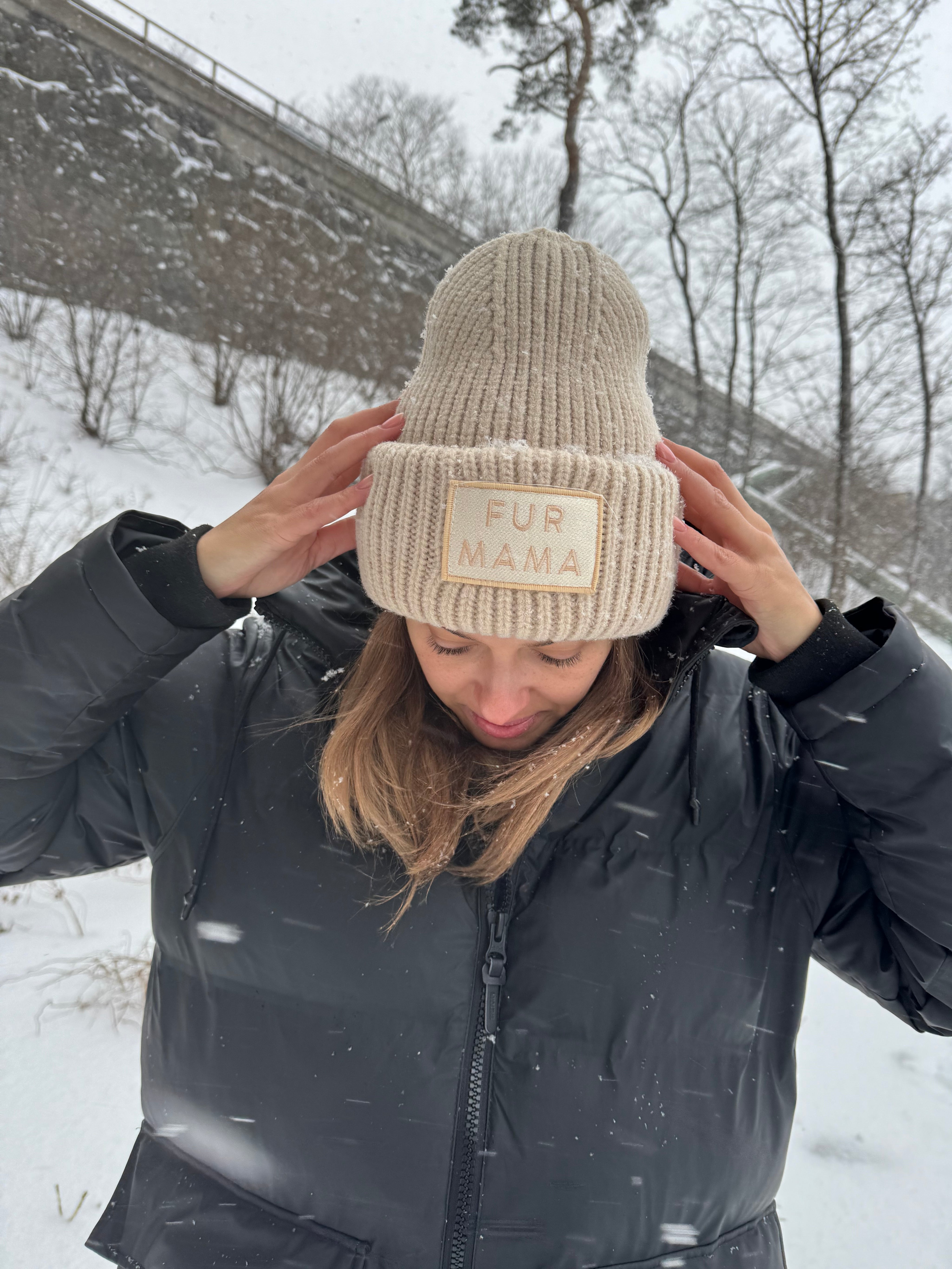 Bonnet en laine beige - Maman de fourrure