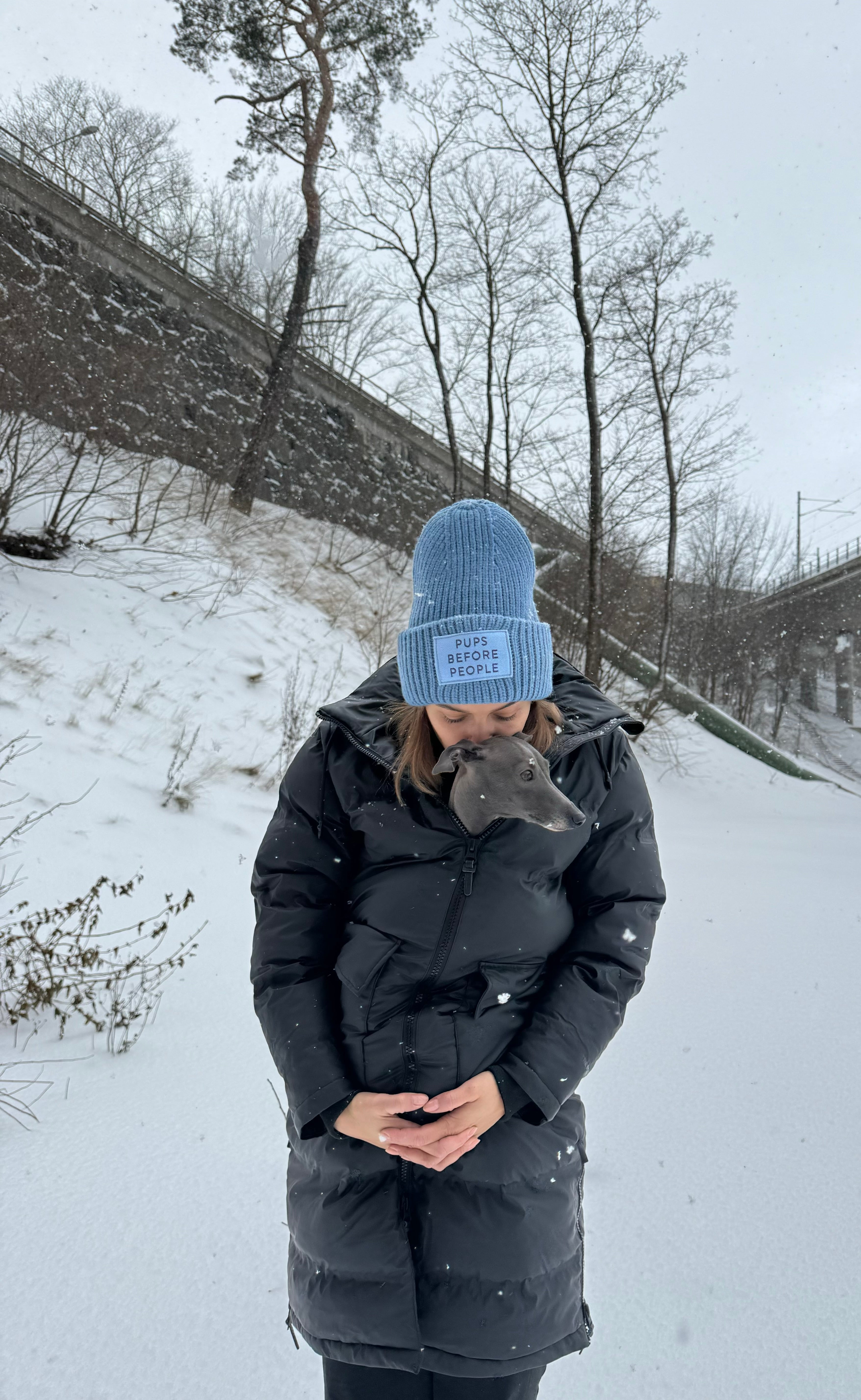 Bonnet en laine bleue - Pups Before People